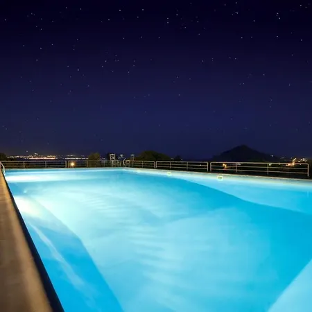 3 Bedrooms House At Isterni 500 M Away From The Beach With Sea View Shared Pool And Balcony * Páros